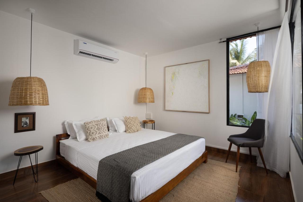Pont Bleu Suites Riverside & Pool Канакона Екстериор снимка